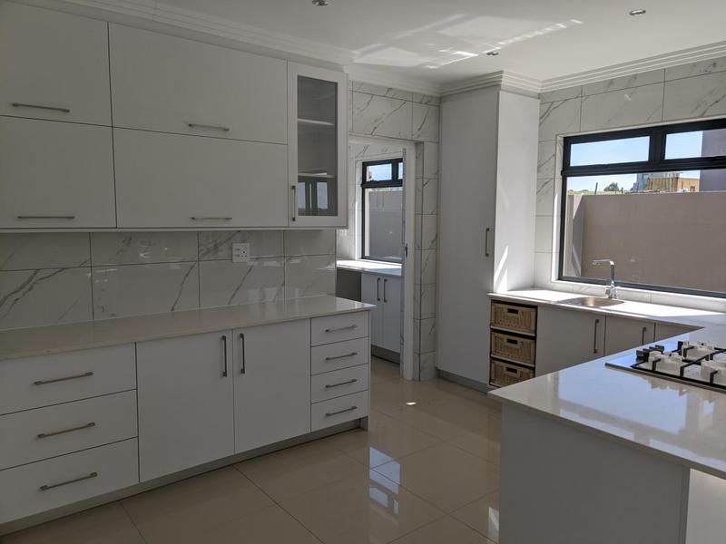 4 Bedroom Property for Sale in Kidds Beach Eastern Cape